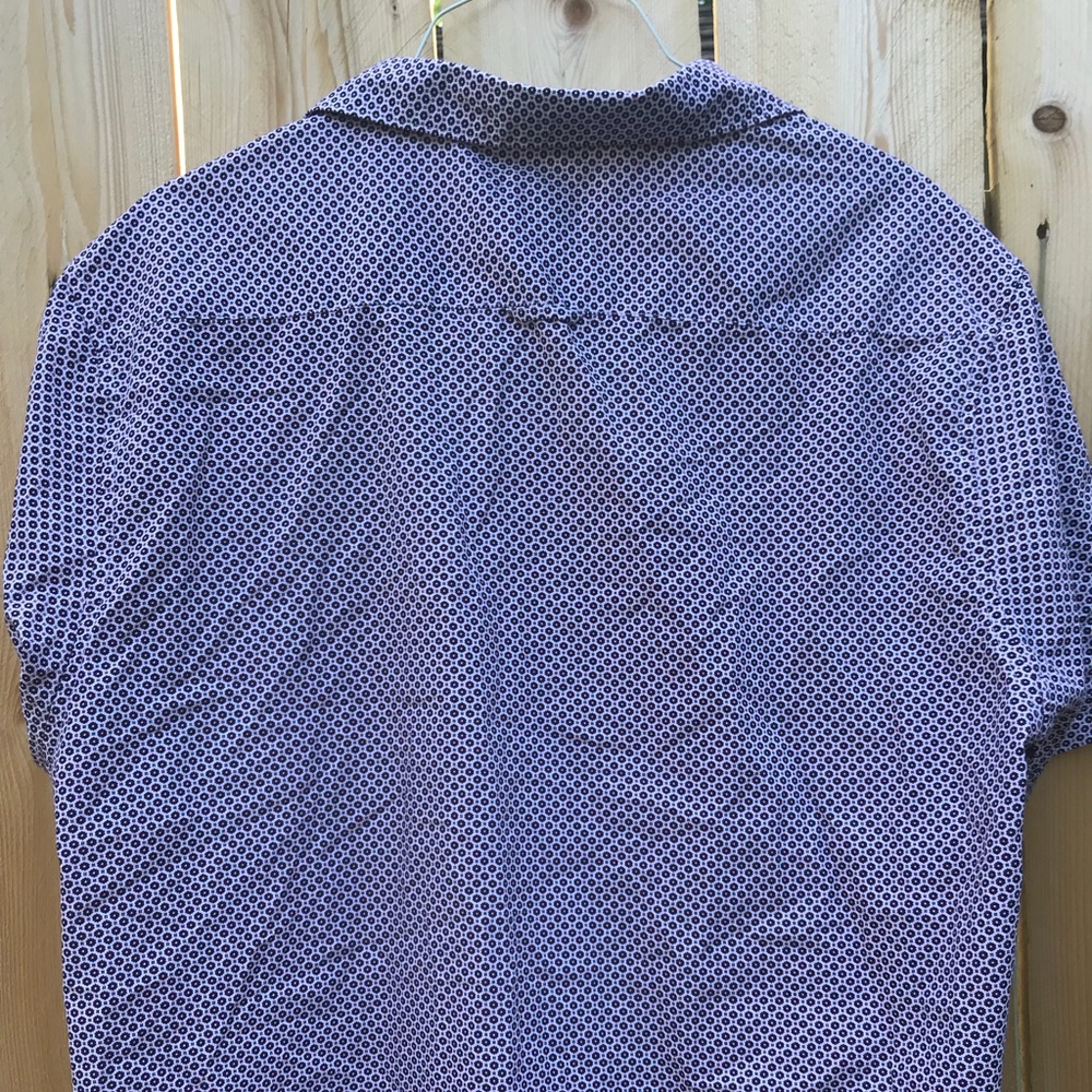 D&F Button Down - Picture 5 of 5